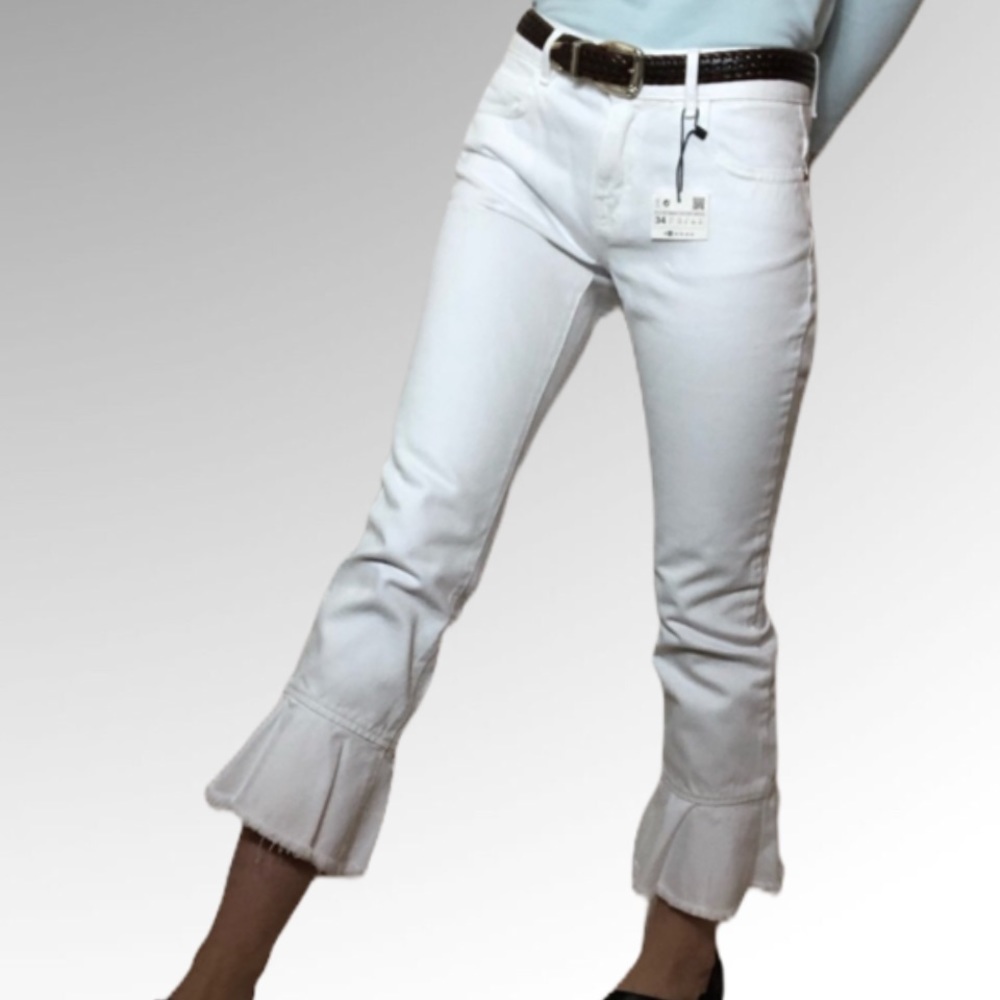 Zara White Demin Raw Hem Ruffle Size 2